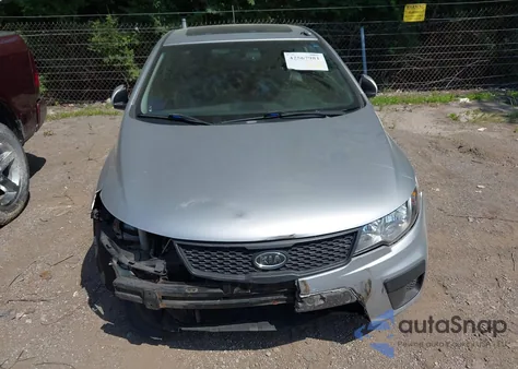 2010 Kia Forte Koup Ex from USA, damaged, VIN KNAFU6A23A5262467